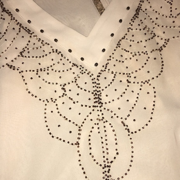 Embroidered top - Picture 2 of 2